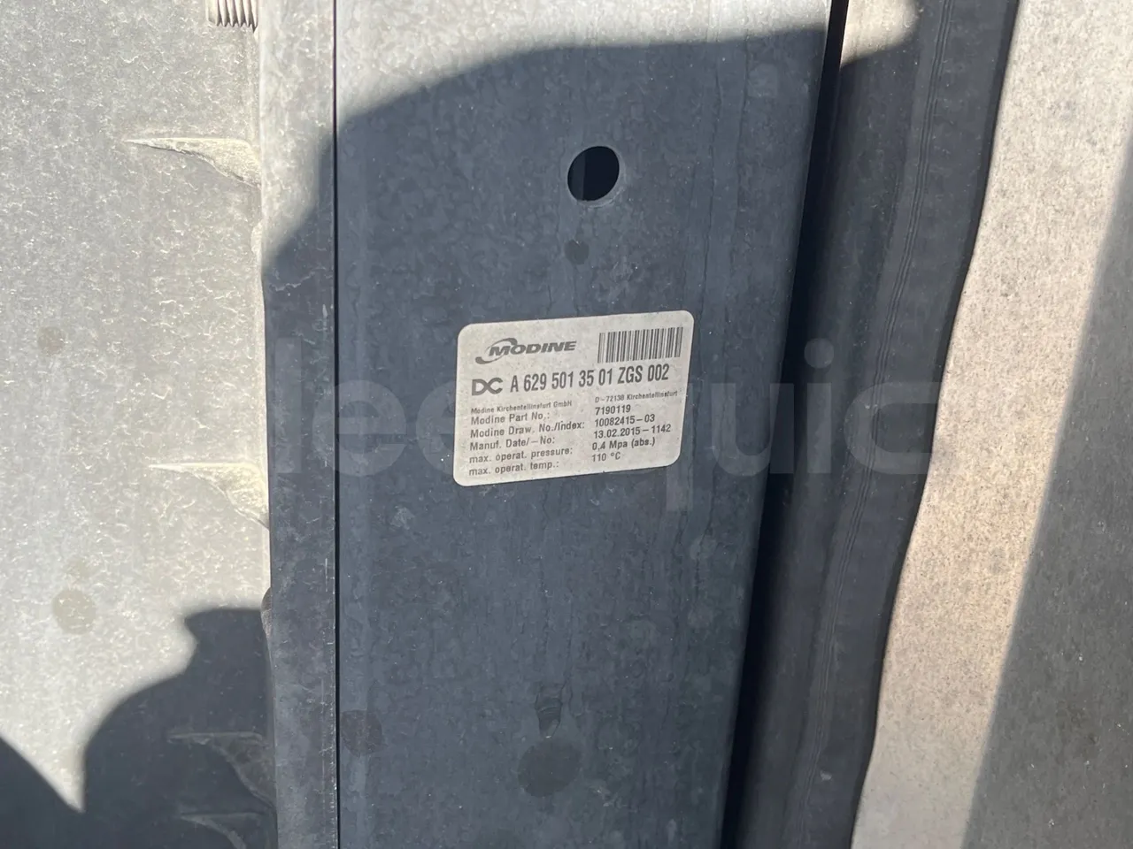 Mercedes-Benz Tourismo 632 01 - EUR6 - 290kW - 12.960m - engine plate photo