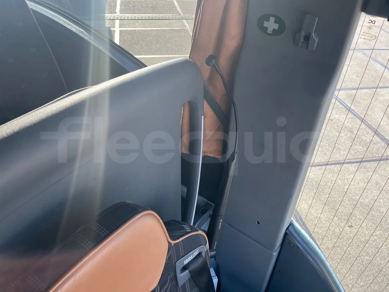 Mercedes-Benz Tourismo 632 01 - EUR6 - 290kW - 12.960m - driver microphone accessories photo