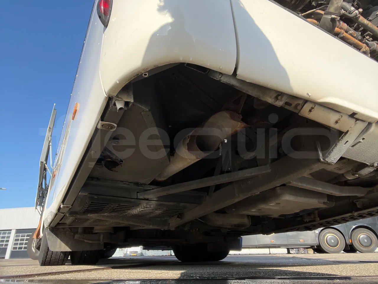 Mercedes-Benz Tourismo 632 01 - EUR6 - 290kW - 12.960m - axel 2 air springs 1 right