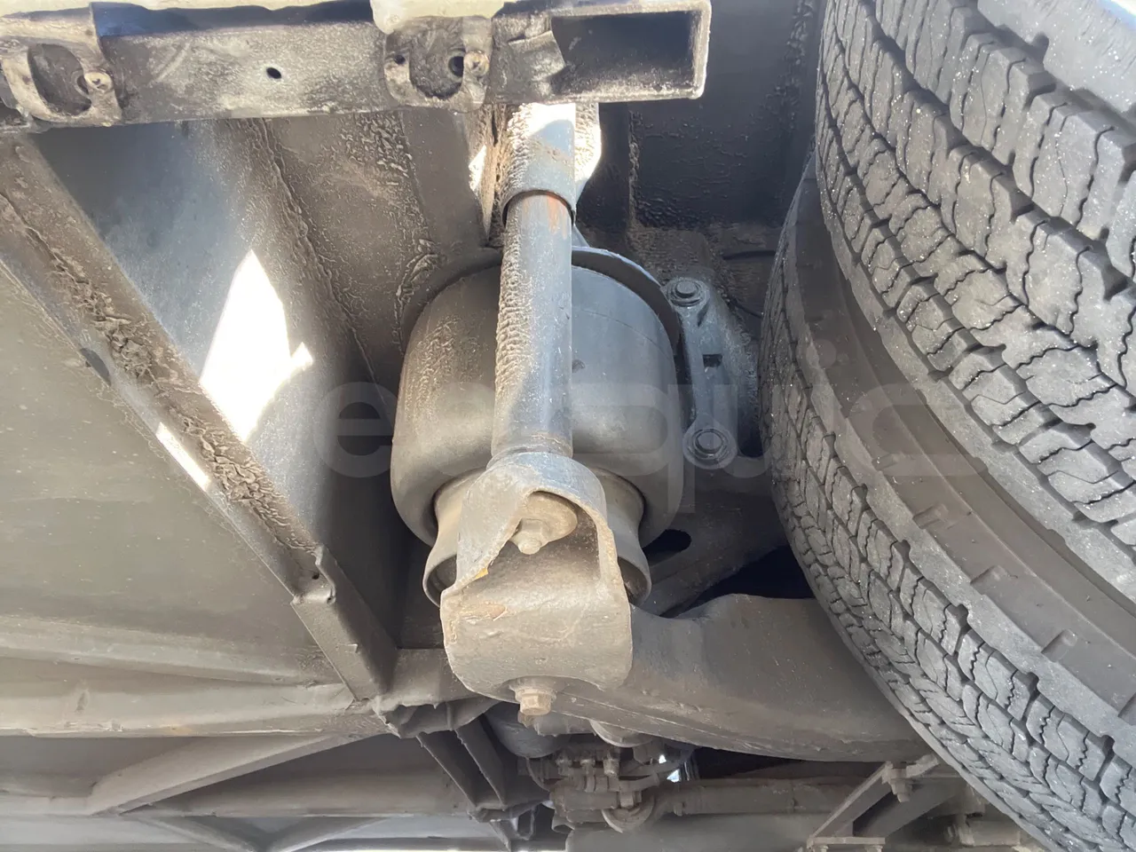 Mercedes-Benz Tourismo 632 01 - EUR6 - 290kW - 12.960m - axle 2 caliper brakes right