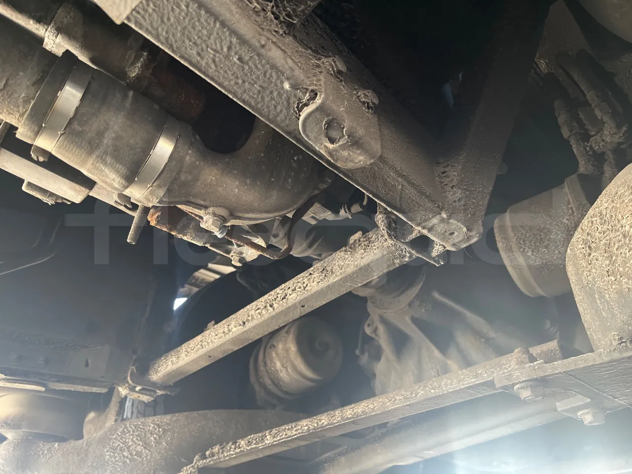 Mercedes-Benz Tourismo 632 01 - EUR6 - 290kW - 12.960m - axel 3  discs right