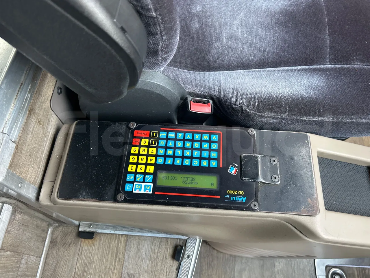 Iveco Magelys SFR2XX QC M8CN - Euro6 - 294Kw - 12,830mt - command unit indicators