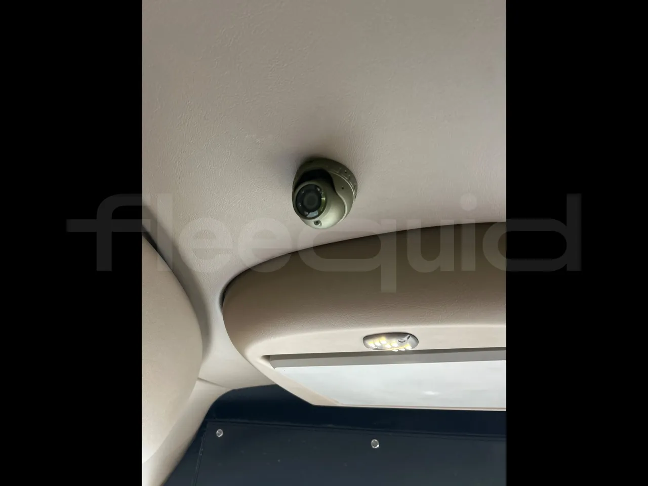 Iveco Magelys SFR2XX QC M8CN - Euro6 - 294Kw - 12,830mt - camera accessories photo