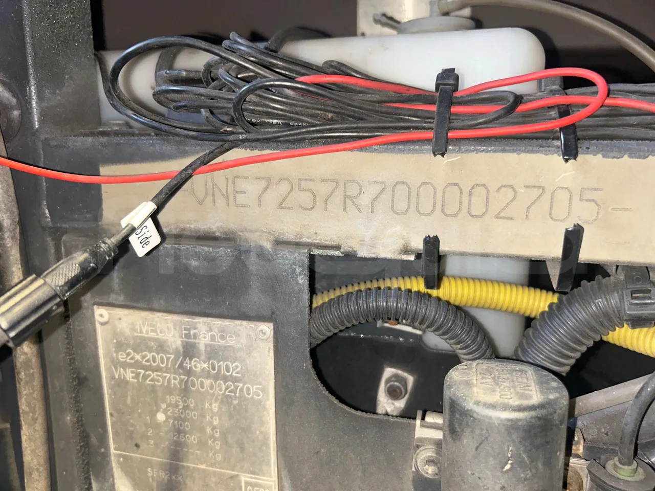 Iveco Magelys SFR2XX QC M8CN - Euro6 - 294Kw - 12,830mt - chassis VIN photo