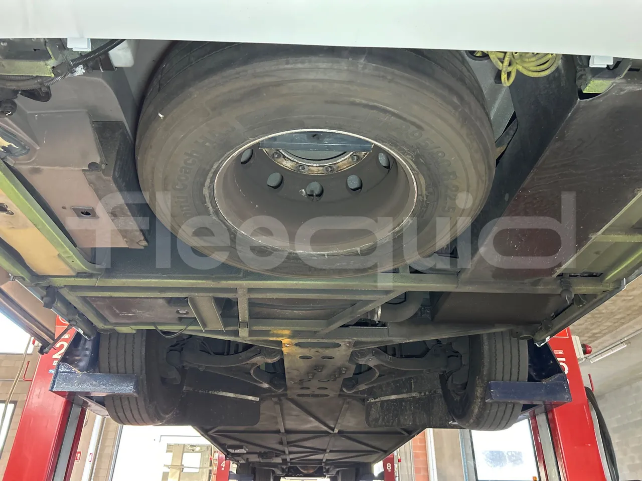 Iveco Magelys SFR2XX QC M8CN - Euro6 - 294Kw - 12,830mt - front undercarriage from front
