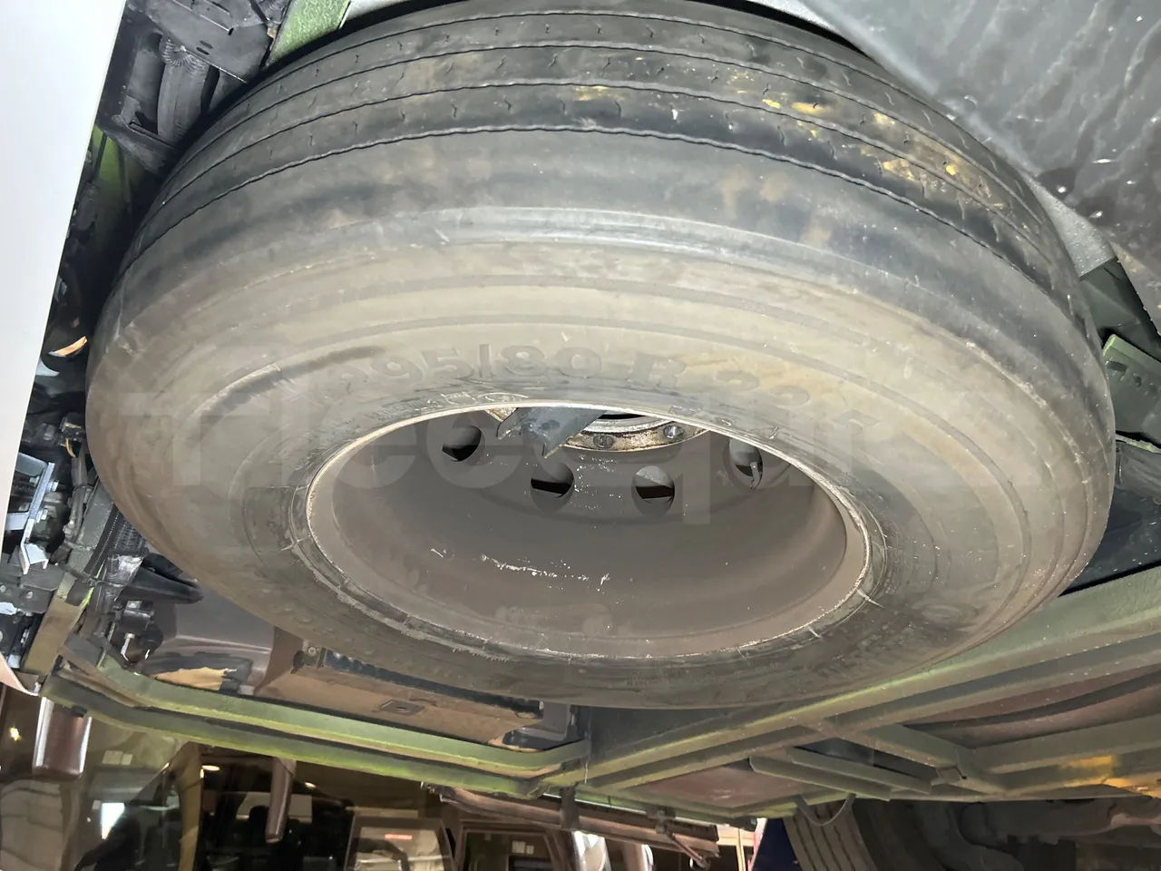 Iveco Magelys SFR2XX QC M8CN - Euro6 - 294Kw - 12,830mt - spare wheel