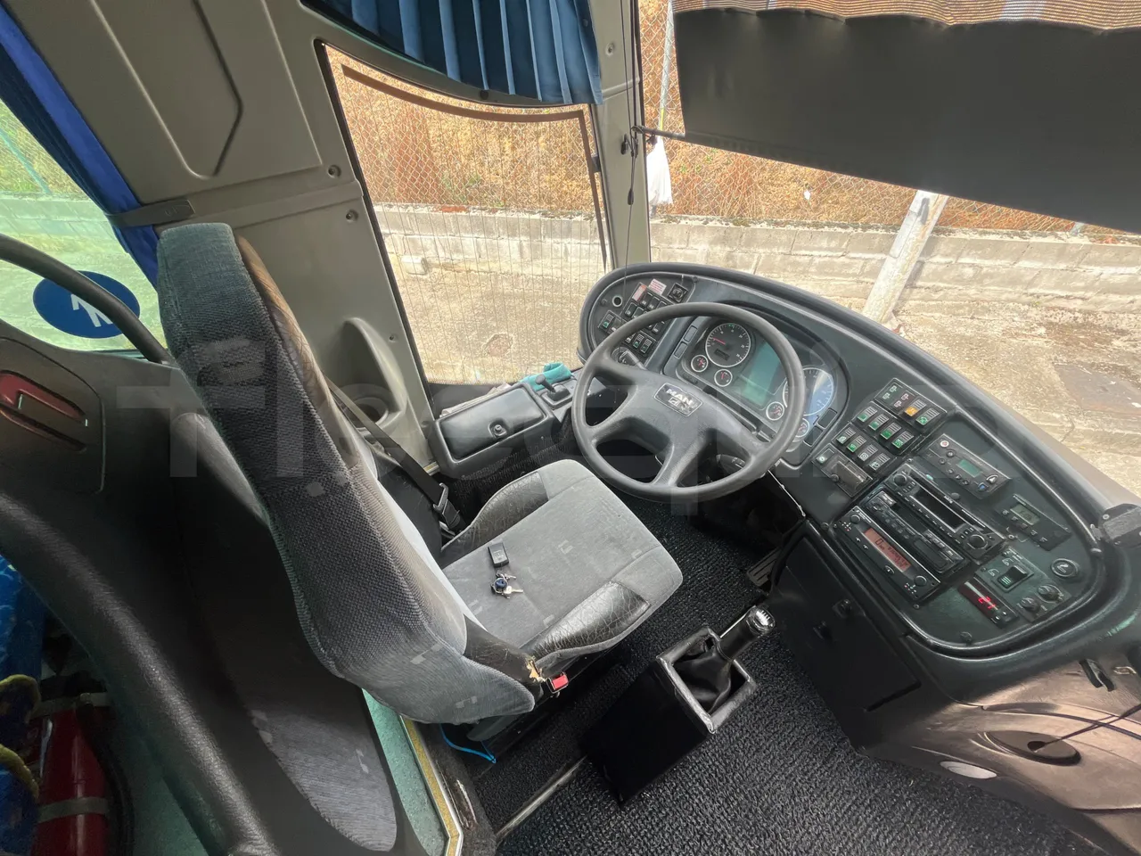 Man Ratio 18.410 Ratio/Touring - EUR3 - 301kW - 12.92m - driver's seat photo (mandatory for bus to scrap)