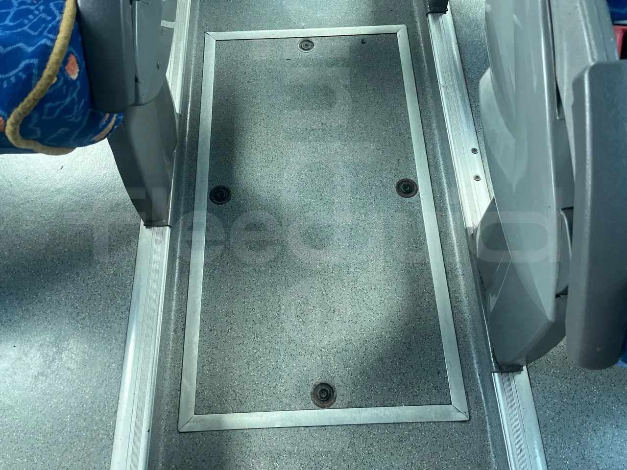 Man Ratio 18.410 Ratio/Touring - EUR3 - 301kW - 12.92m - power outlets detail