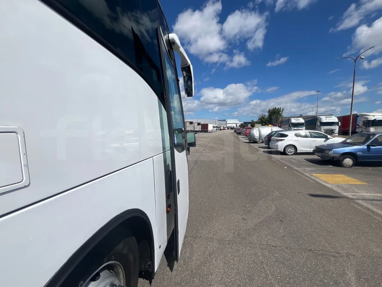 Man Ratio 18.410 Ratio/Touring - EUR3 - 301kW - 12.92m - right side doors open