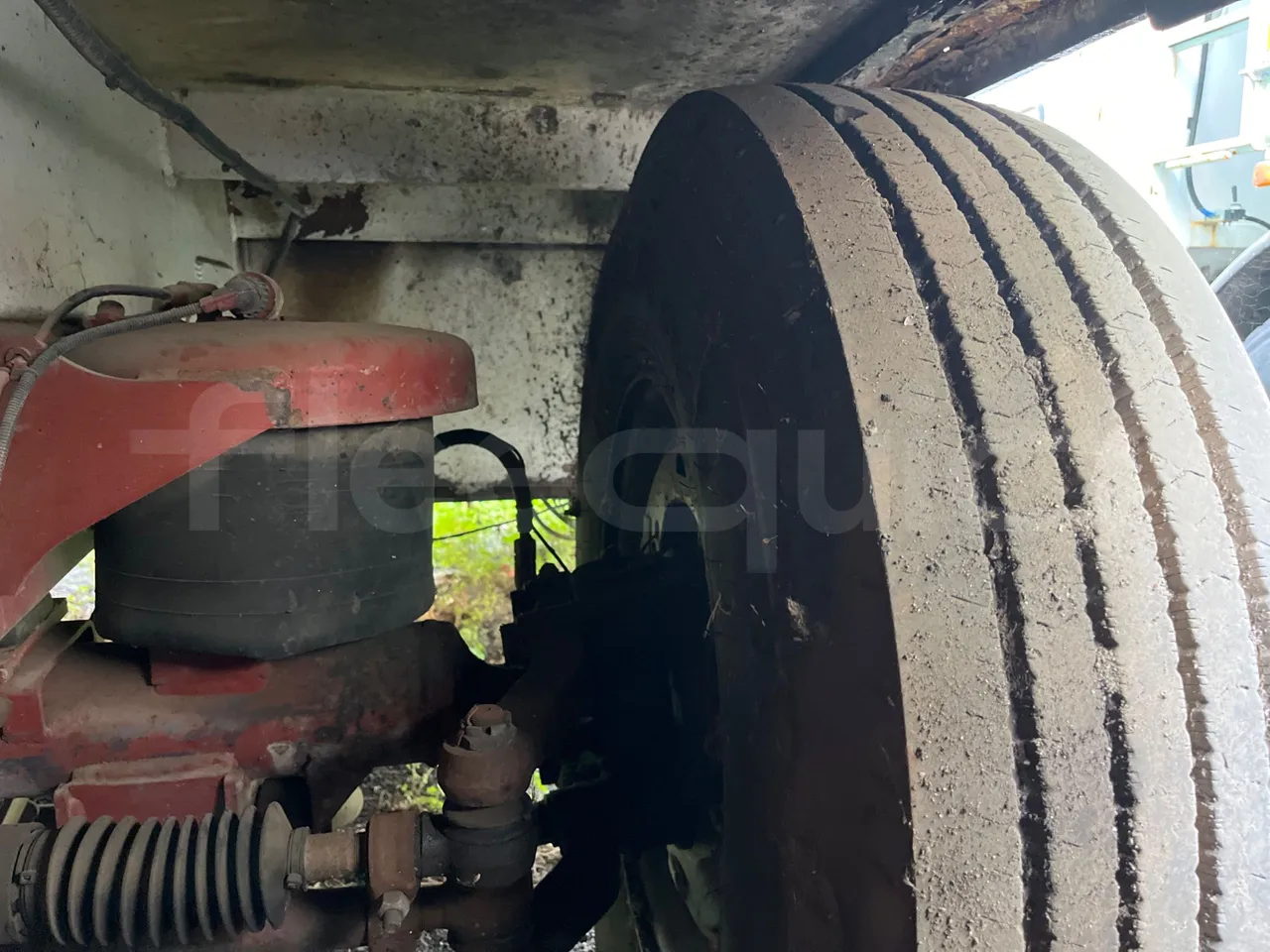 Iveco Magirus A260S/80 - Euro3 - 218kW - 9.755mt - axle 3 left side