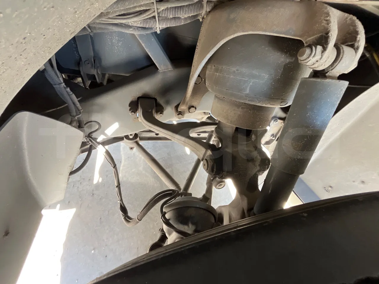 Irisbus New Domino 397E/12.40 - EUR5 - 331kW - 12.410m - F3AE3682A*M - front brake calipers left