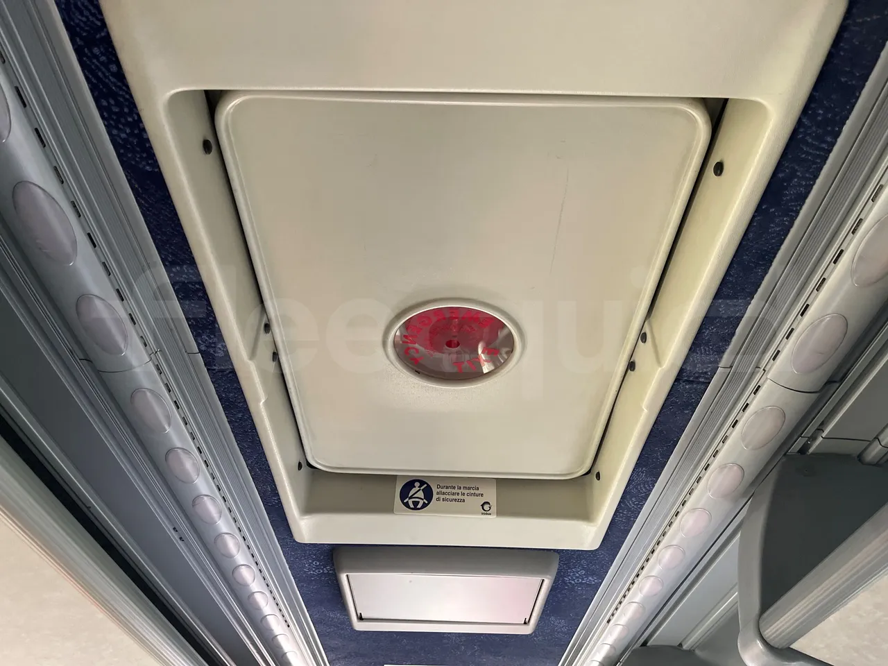 Irisbus New Domino 397E/12.40 - EUR5 - 331kW - 12.410m - F3AE3682A*M - roof hatch 1