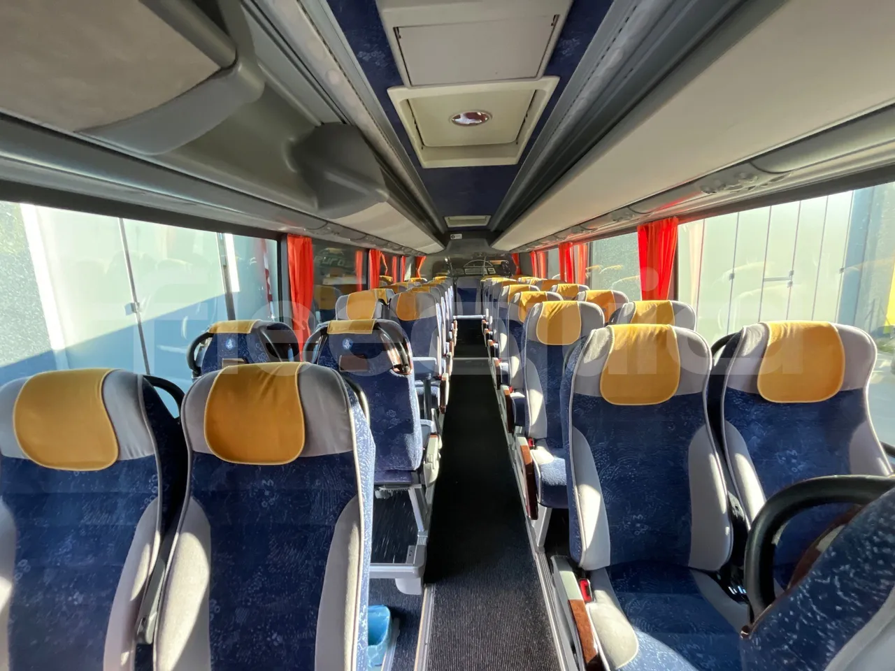 Irisbus New Domino 397E/12.40 - EUR5 - 331kW - 12.410m - F3AE3682A*M - reverse view middle aisle