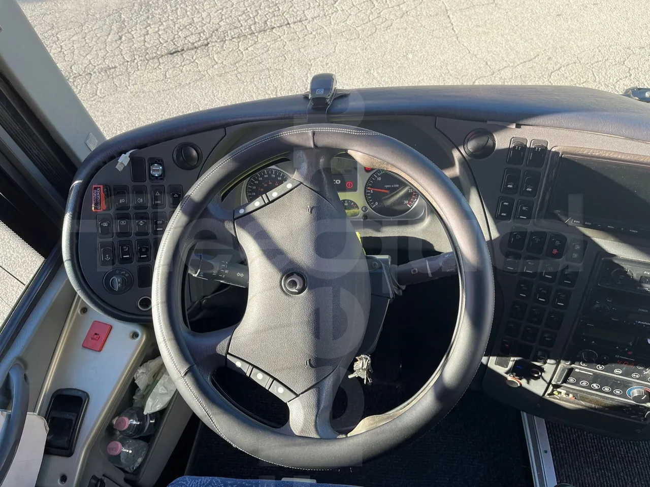 Irisbus New Domino 397E/12.40 - EUR5 - 331kW - 12.410m - F3AE3682A*M - steering wheel photo