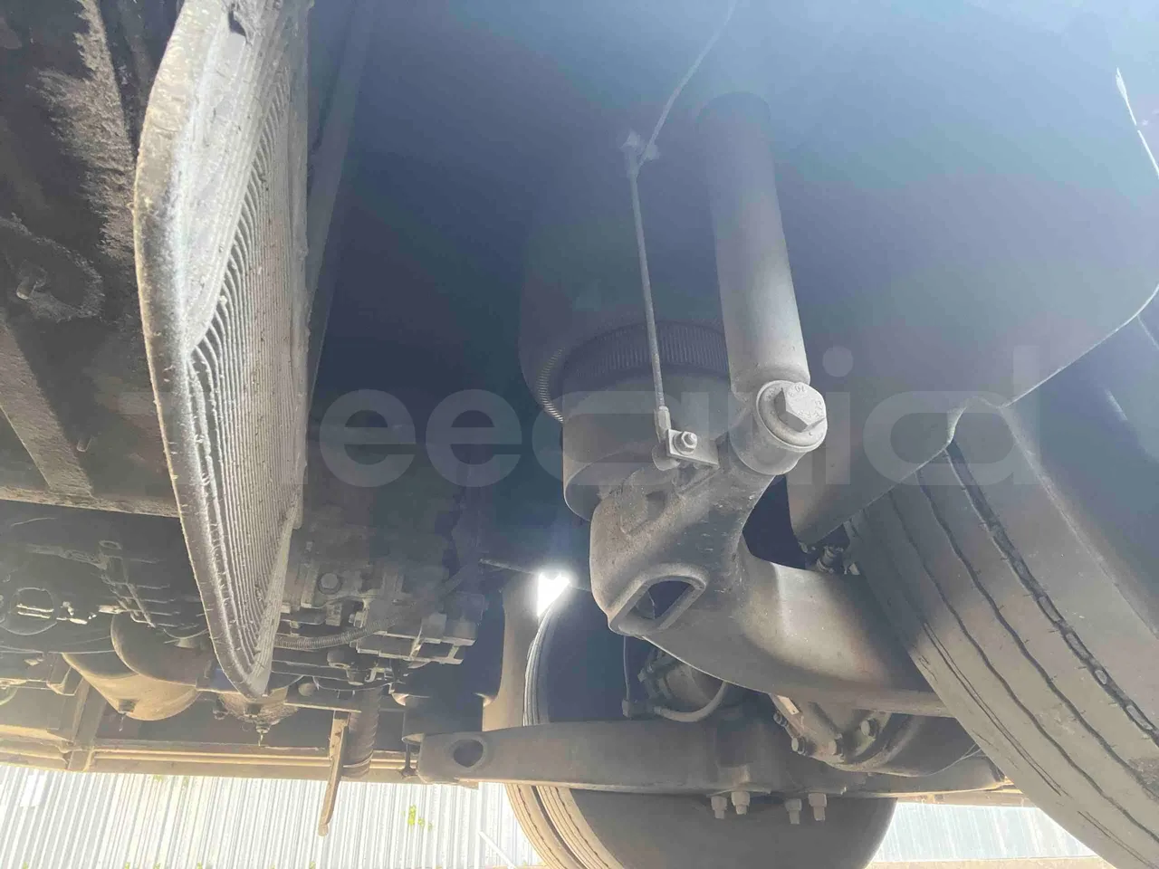 Iveco NOGE - axle 2 discs left