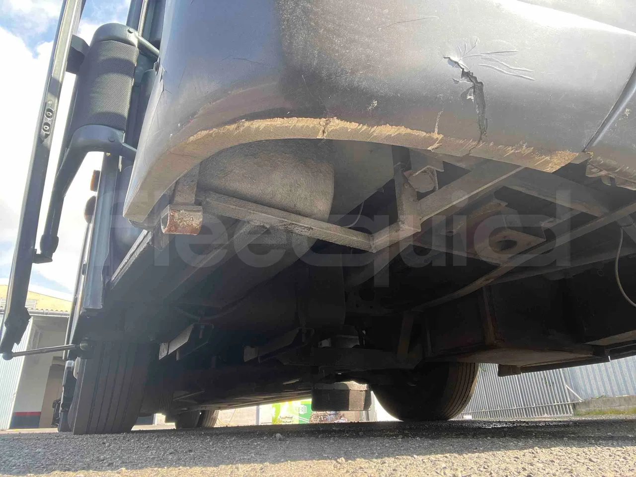 Iveco NOGE - front shock absorbers right