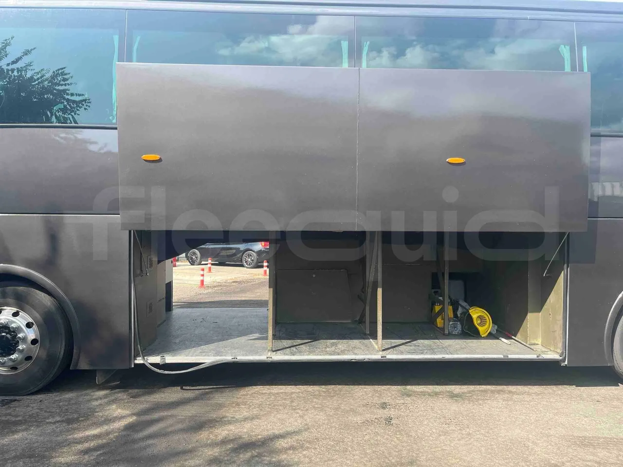 Iveco NOGE - luggage rack photo