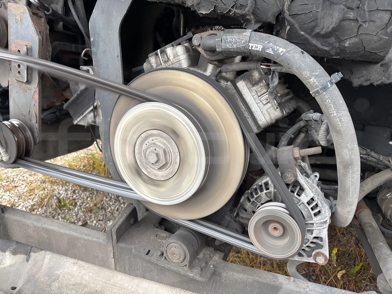 Solaris Urbino 18-Euro5-231kw-18m - air conditioning compressor