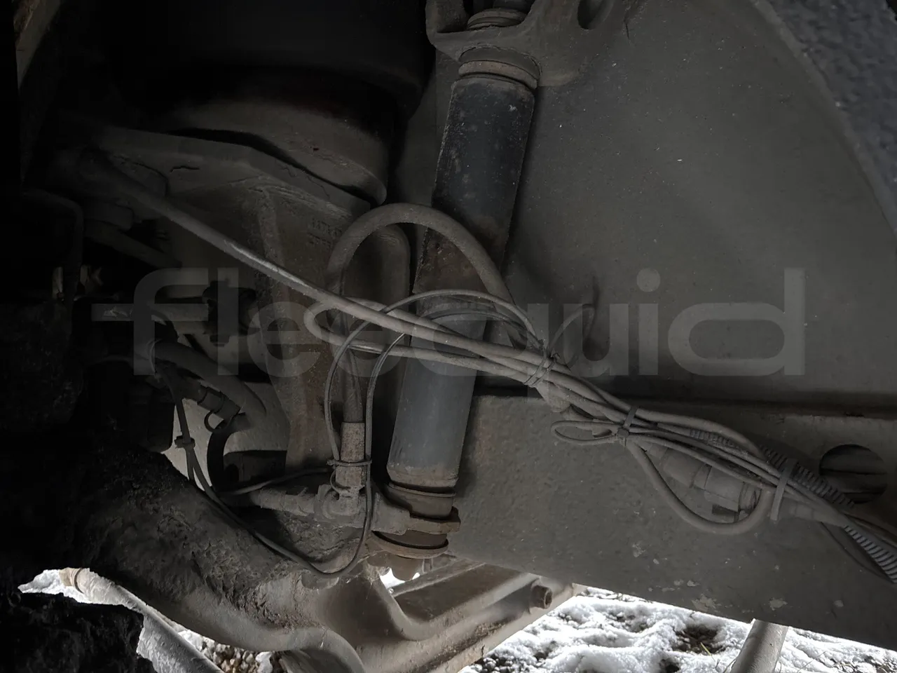 Solaris Urbino 18-Euro5-231kw-18m - front shock absorbers left