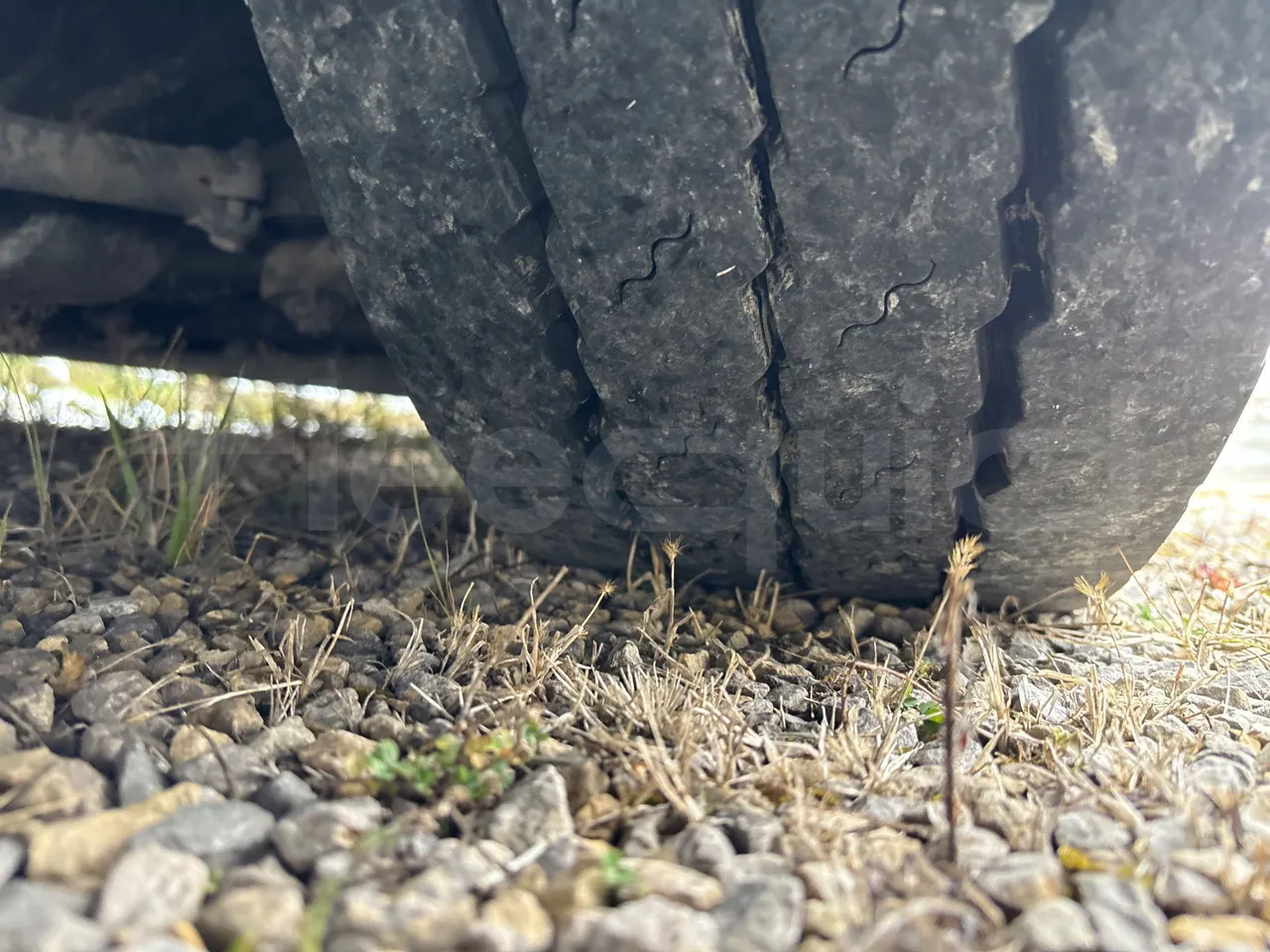 Solaris Urbino 18-Euro5-231kw-18m - tread condition front tires left