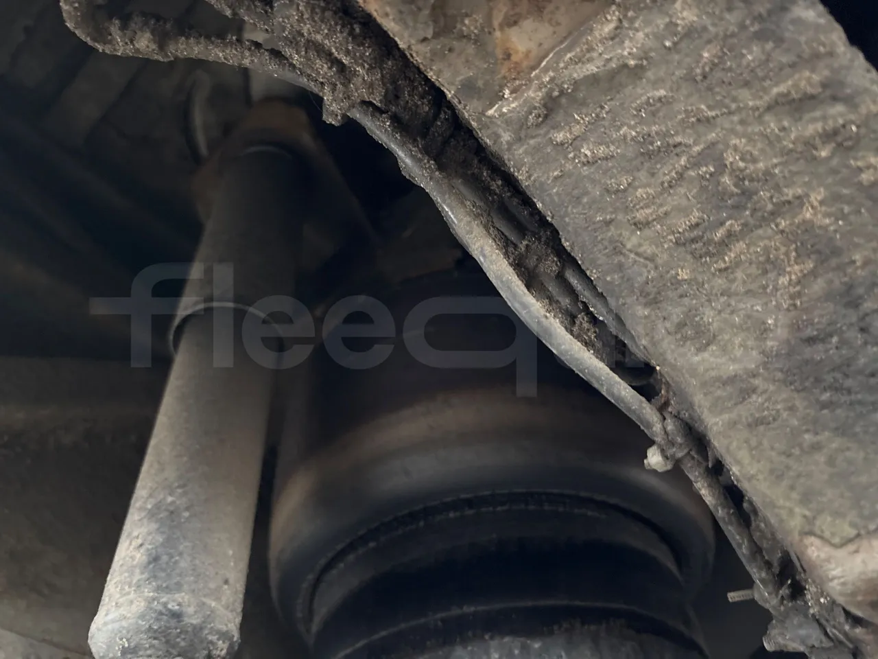 Solaris Urbino 18-Euro5-231kw-18m - axle 3 air springs 2 left