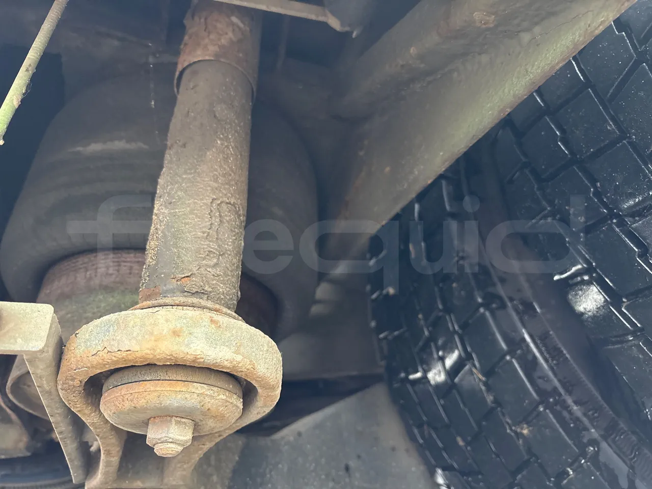 Solaris Urbino 18-Euro5-231kw-18m - axel 3 shock absorbers 1 left