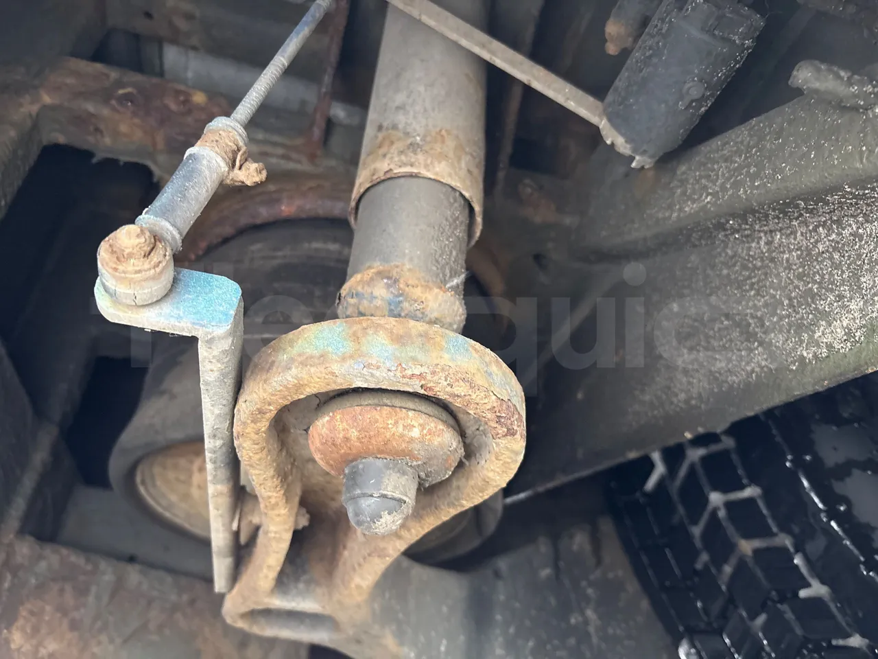 Solaris Urbino 18-Euro5-231kw-18m - axle 2 shock absorbers 1 left