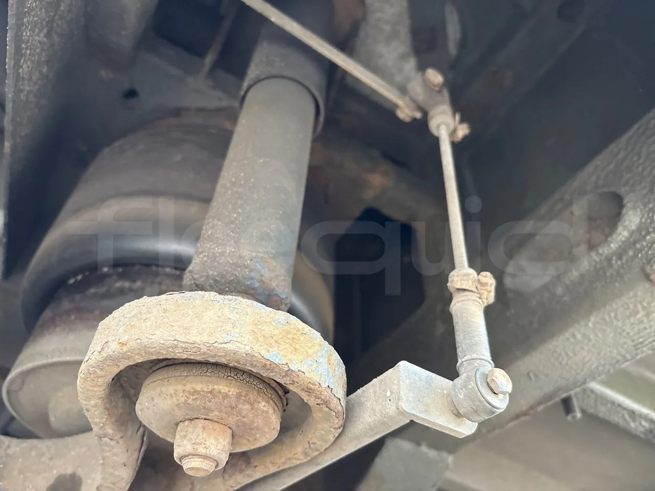 Solaris Urbino 18-Euro5-231kw-18m - axle 2 shock absorbers 1 right