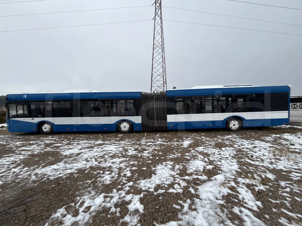 Solaris Urbino 18-Euro5-231kw-18m - left side photo