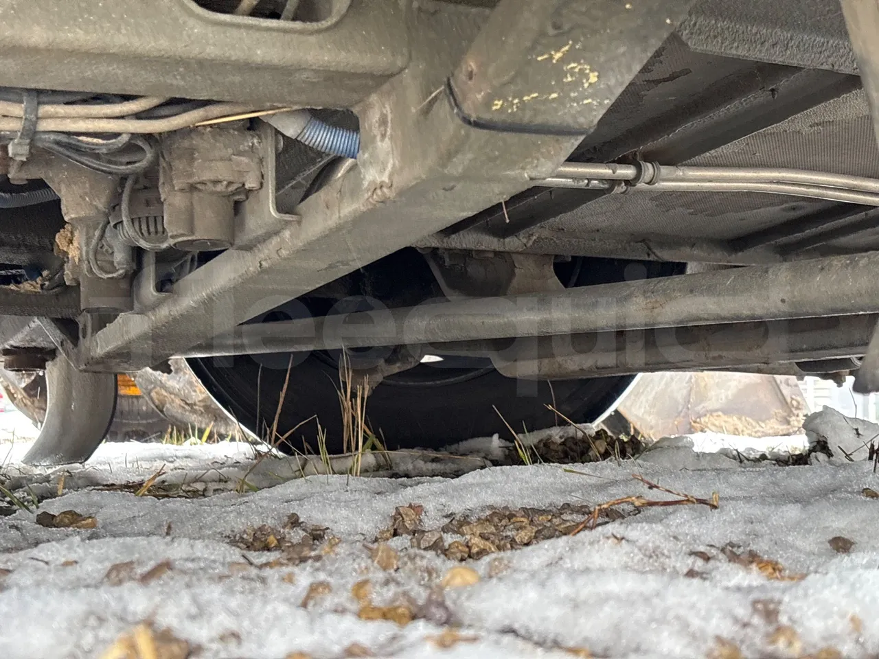 Solaris Urbino 18-Euro5-231kw-18m - front axle right side