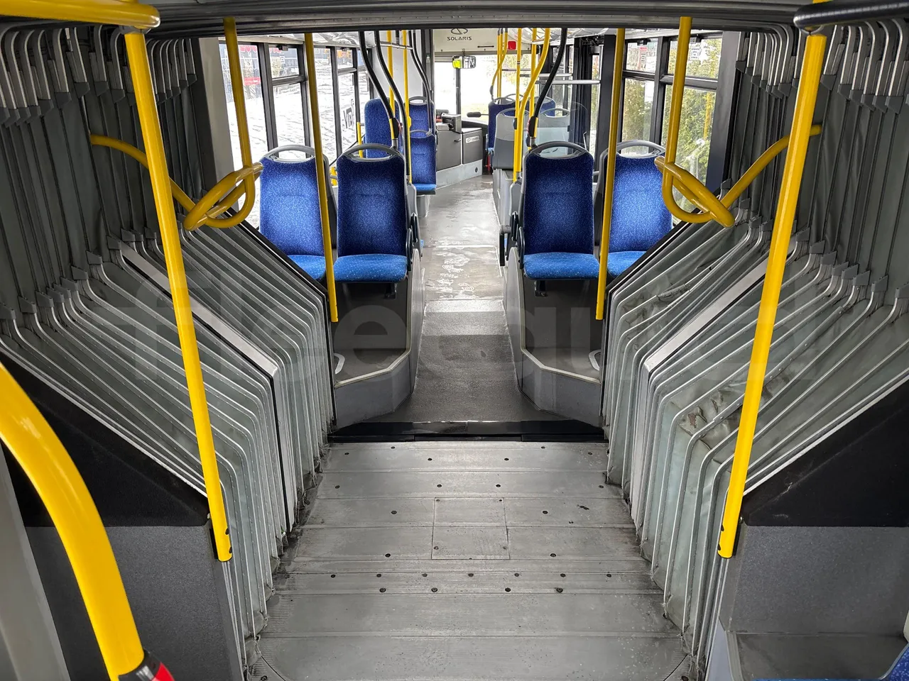 Solaris Urbino 18-Euro5-231kw-18m - turntable internal (18m)