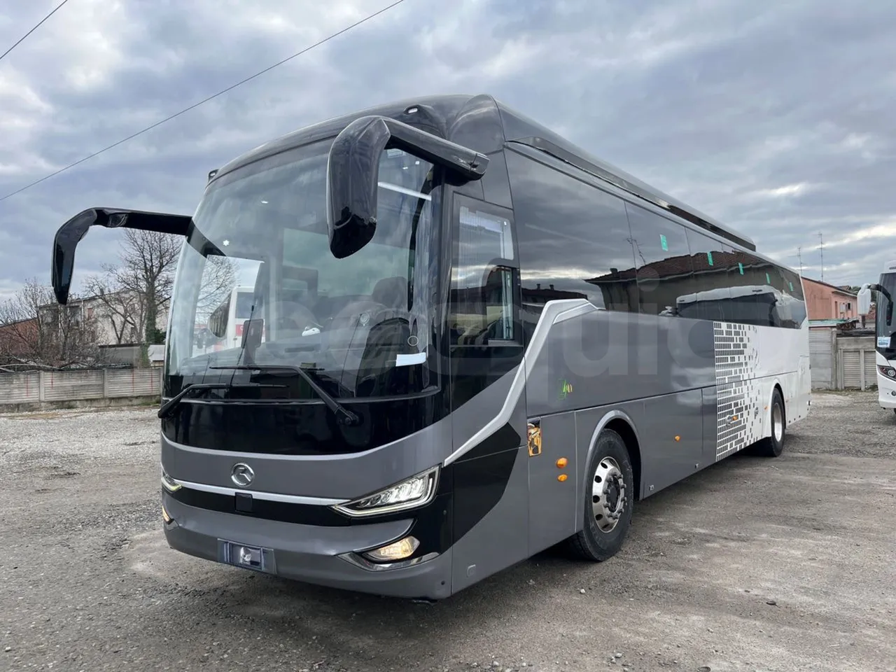 King Long C12E - Electric U1X - EUR6 - 350kW - 12.250m - 3/4 front left