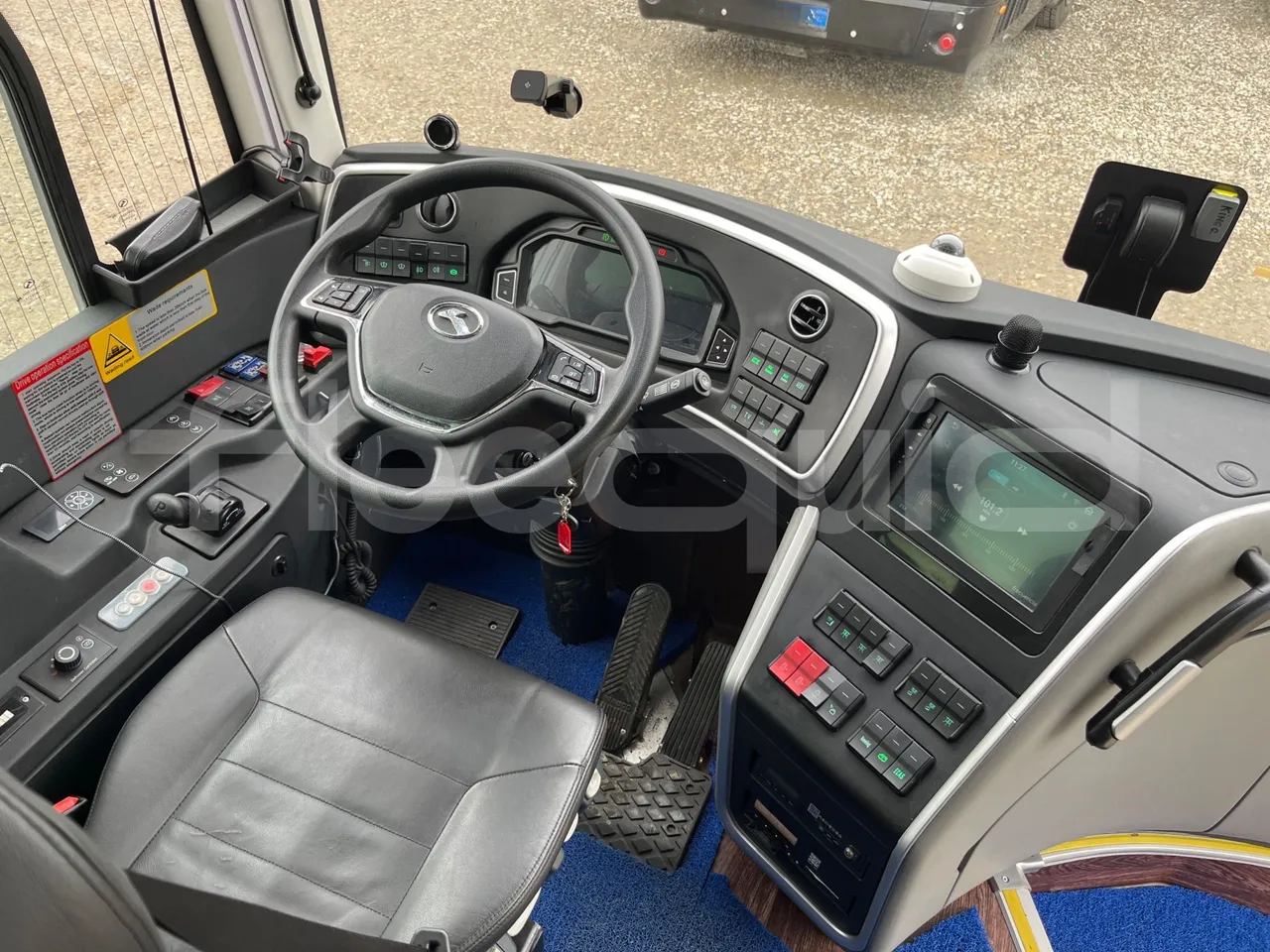 King Long C12E - Electric U1X - EUR6 - 350kW - 12.250m - buttons panels on