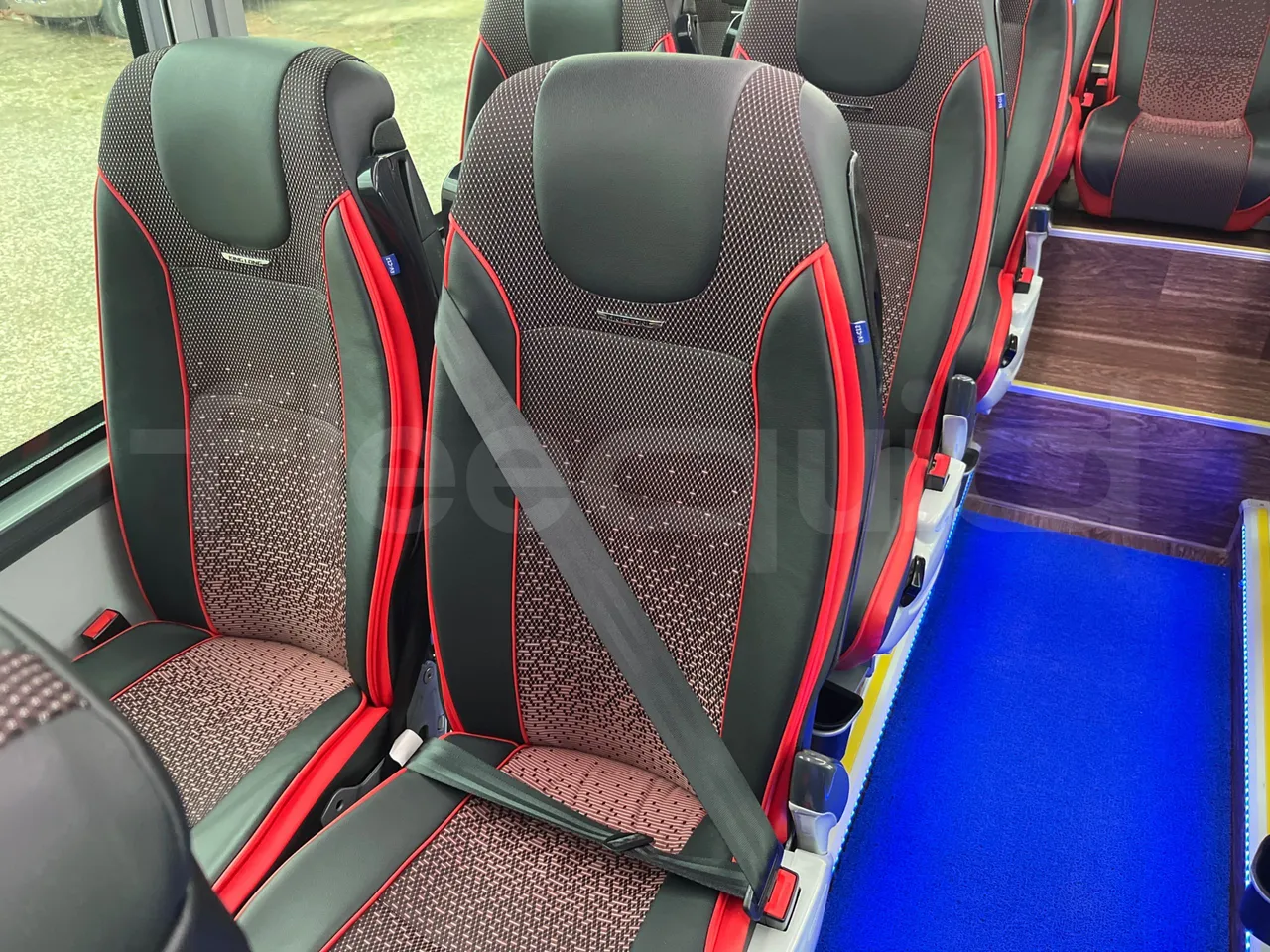 King Long C12E - Electric U1X - EUR6 - 350kW - 12.250m - central seat safety belt