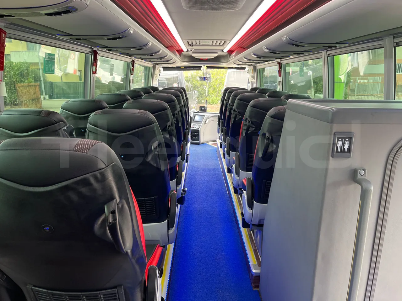 King Long C12E - Electric U1X - EUR6 - 350kW - 12.250m - forward view middle aisle