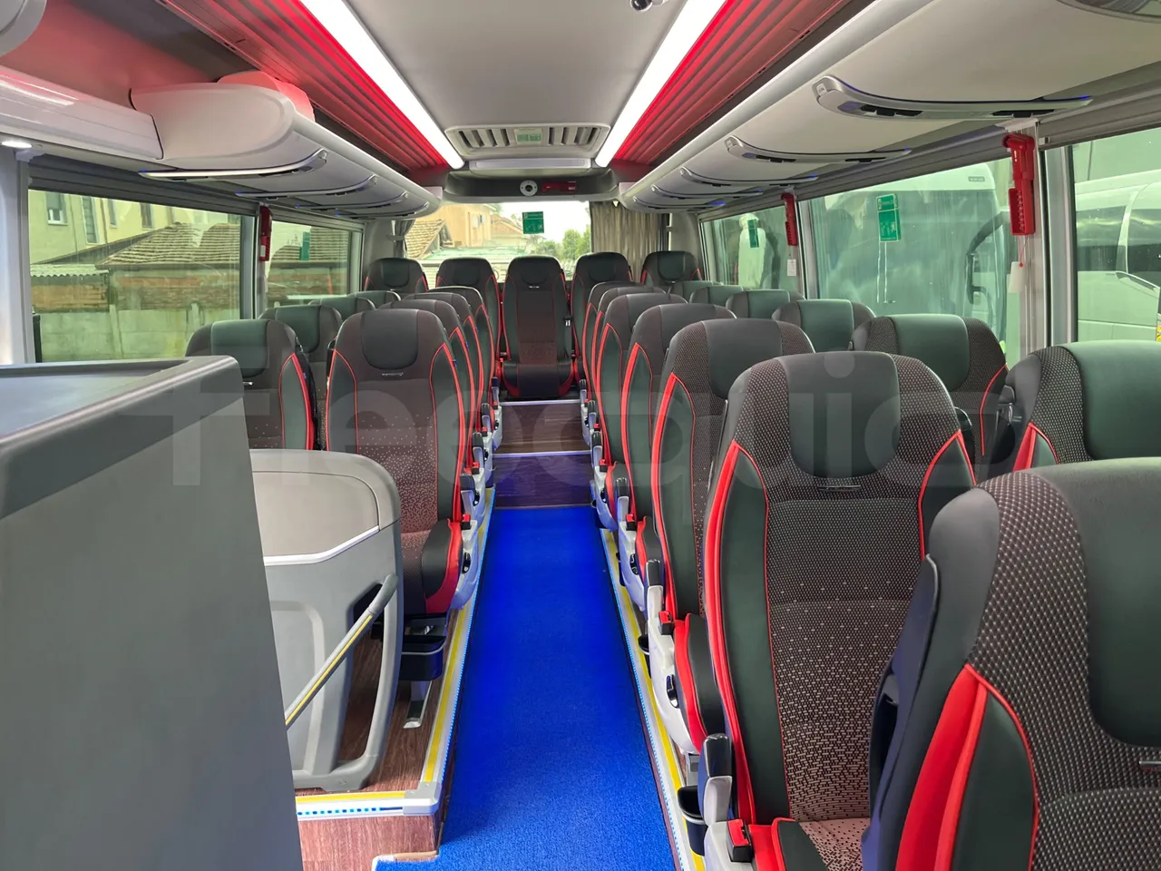 King Long C12E - Electric U1X - EUR6 - 350kW - 12.250m - reverse view middle aisle