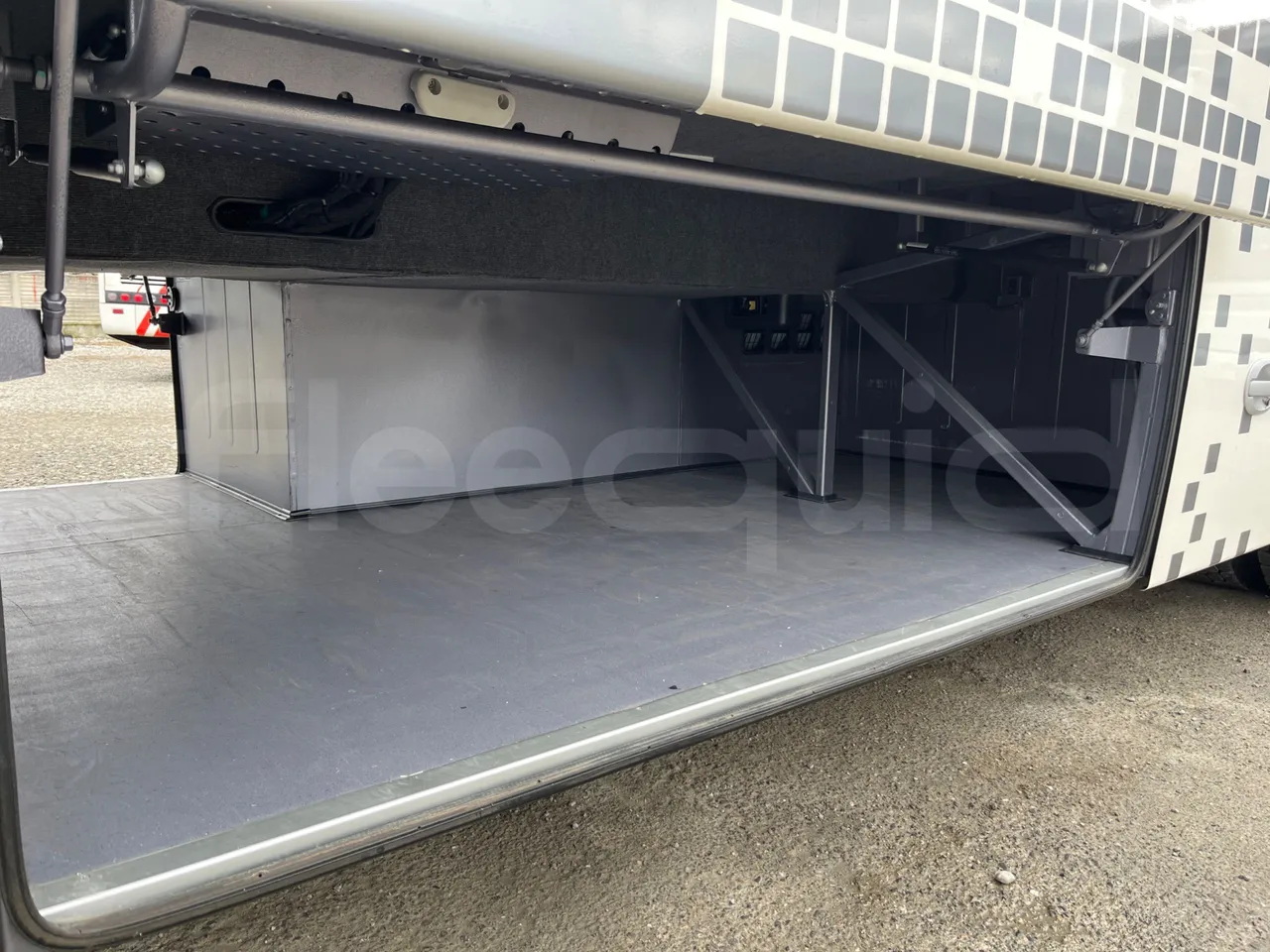 King Long C12E - Electric U1X - EUR6 - 350kW - 12.250m - internal frame rust check