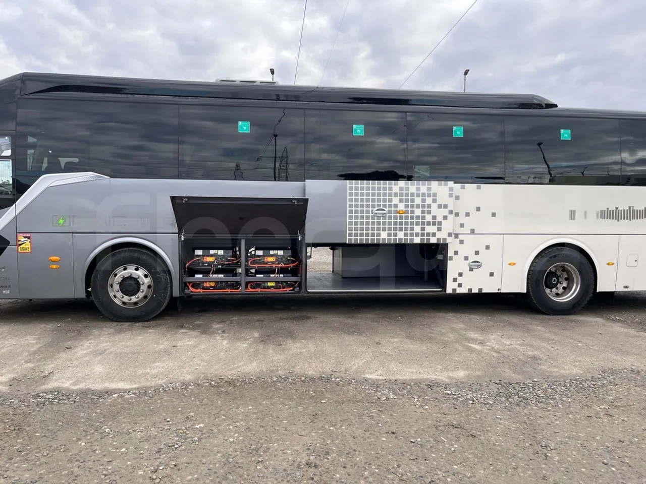 King Long C12E - Electric U1X - EUR6 - 350kW - 12.250m - luggage rack photo