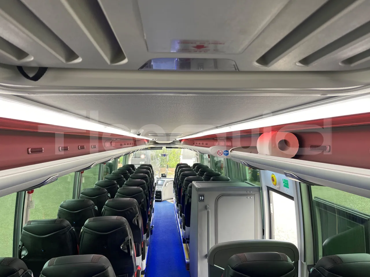 King Long C12E - Electric U1X - EUR6 - 350kW - 12.250m - overhead compartments photo
