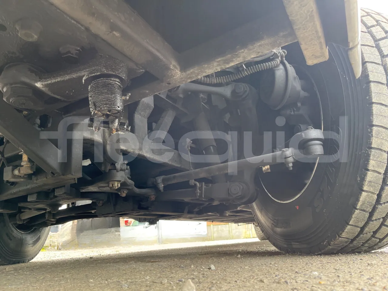 King Long C12E - Electric U1X - EUR6 - 350kW - 12.250m - central undercarriage photo