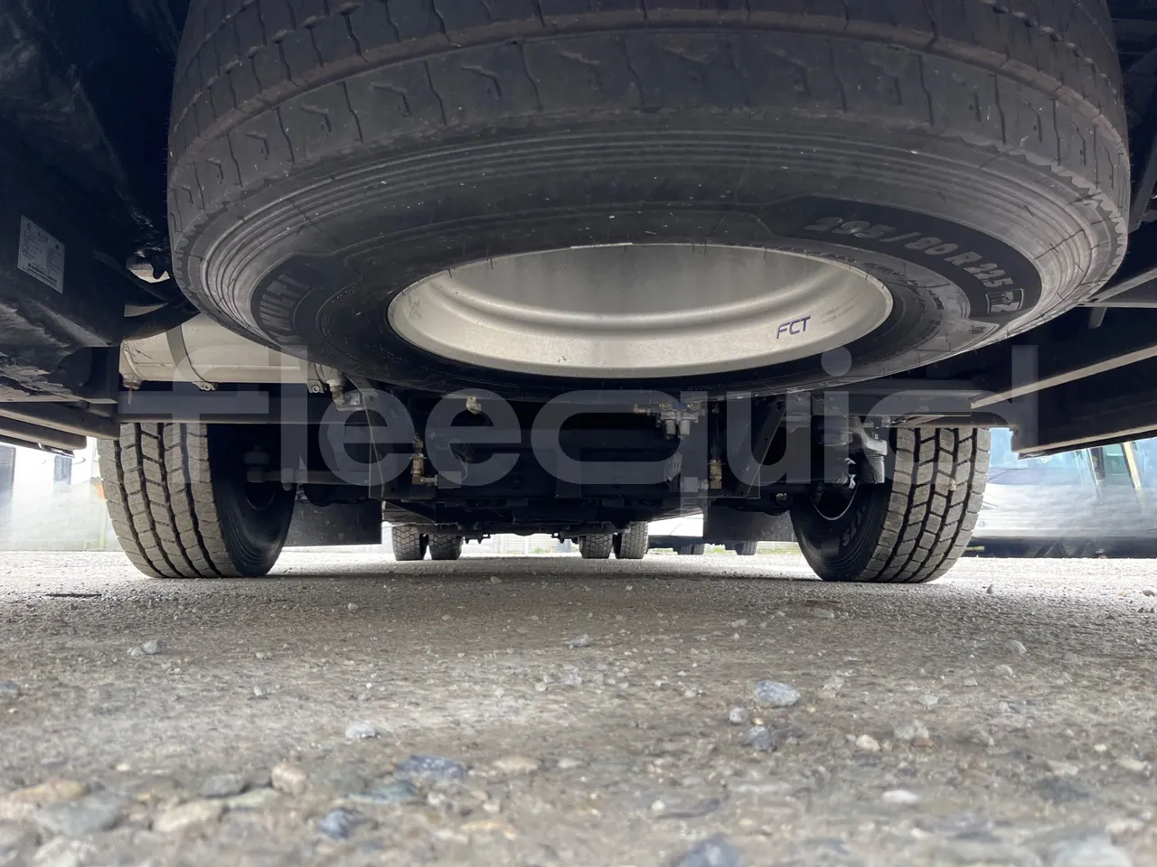 King Long C12E - Electric U1X - EUR6 - 350kW - 12.250m - front undercarriage from front