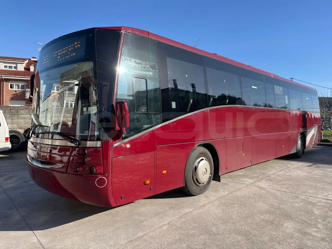 Irisbus 397E.12 ER C 33A ER - Euro5 - 243kW - 13.249mt - 3/4 front left