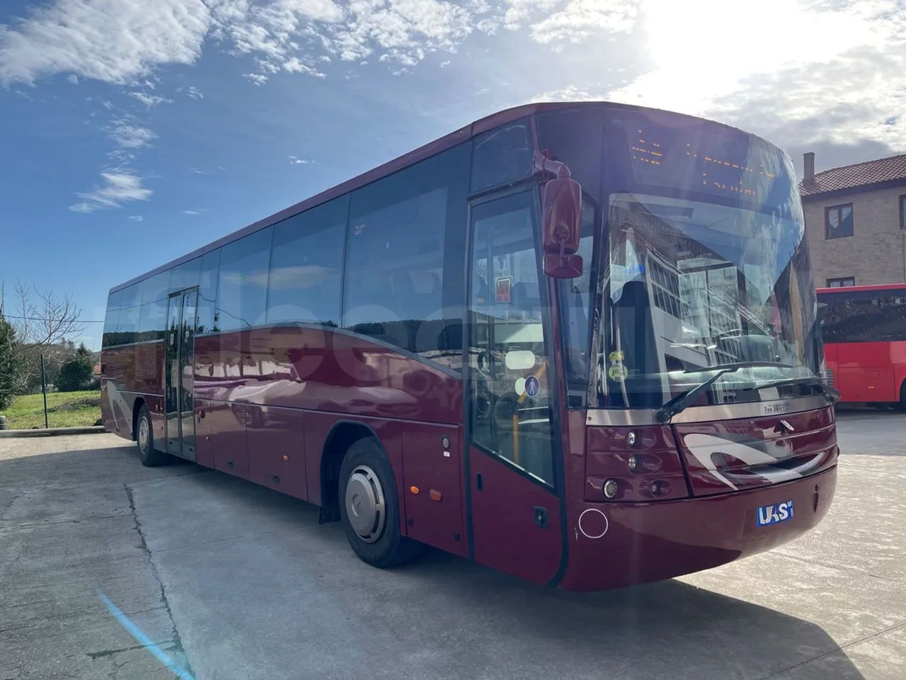 Irisbus 397E.12 ER C 33A ER - Euro5 - 243kW - 13.249mt - Base cover photo