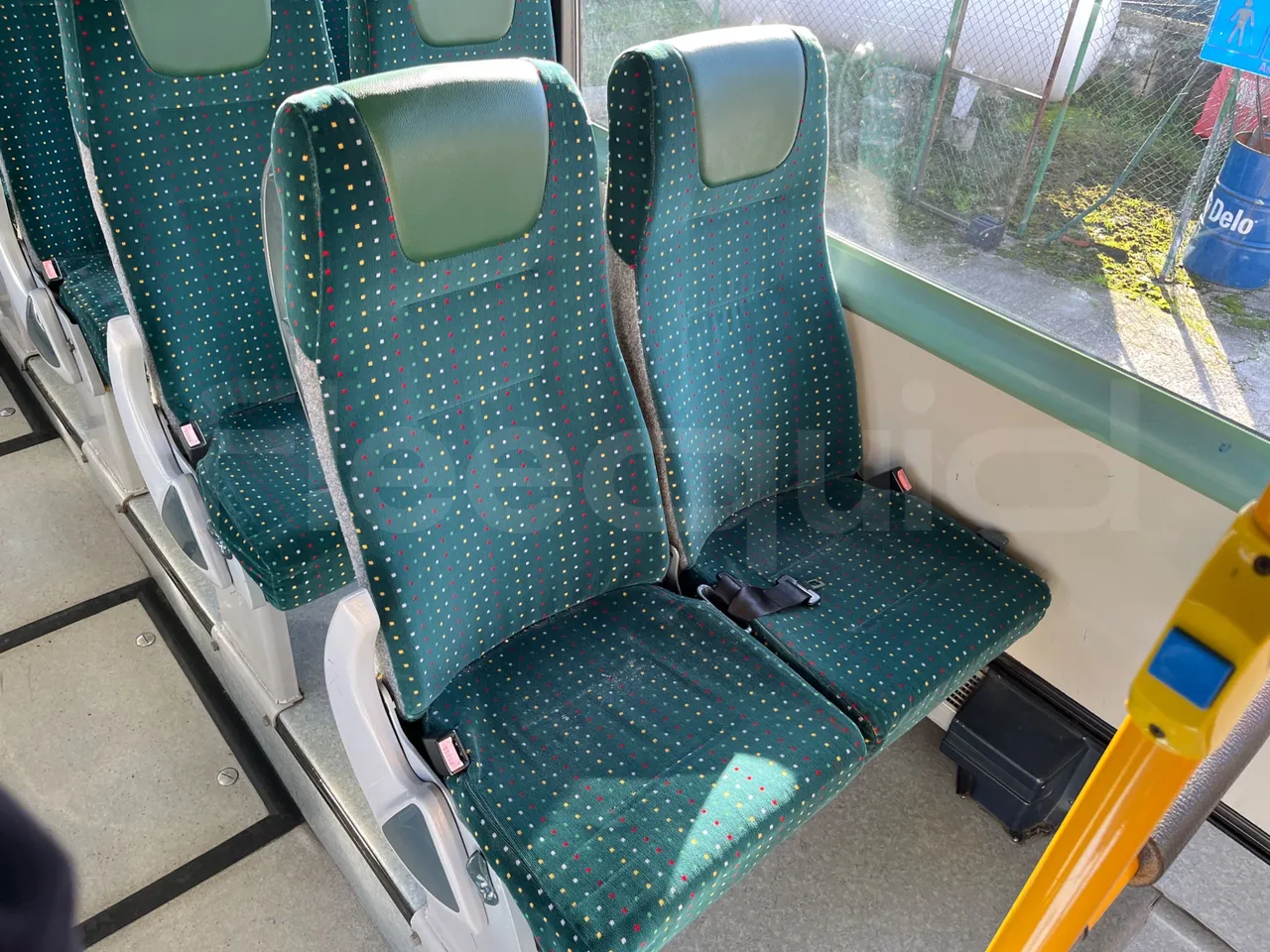 Irisbus 397E.12 ER C 33A ER - Euro5 - 243kW - 13.249mt - single seat detail