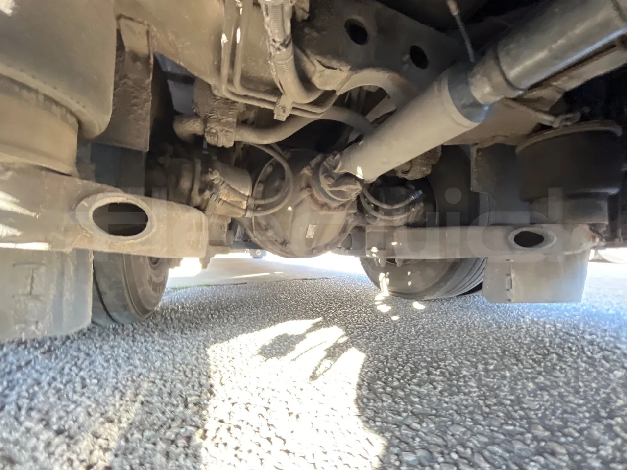 Irisbus 397E.12 ER C 33A ER - Euro5 - 243kW - 13.249mt - differential photo