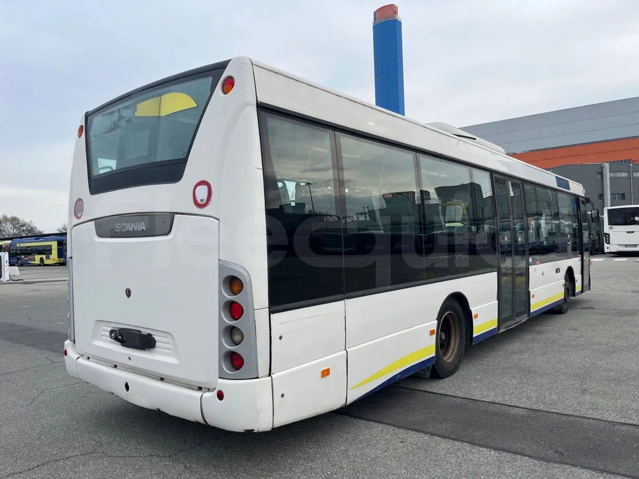 Scania Omnilink 12.00 -EUR5-206kW -12.000m - 3/4 right rear doors closed