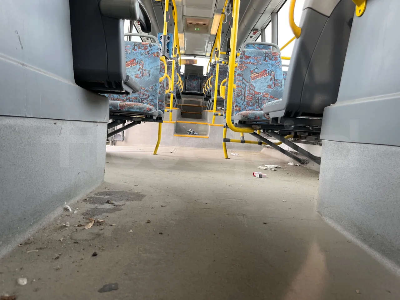 Scania Omnilink 12.00 -EUR5-206kW -12.000m - seat brackets photo