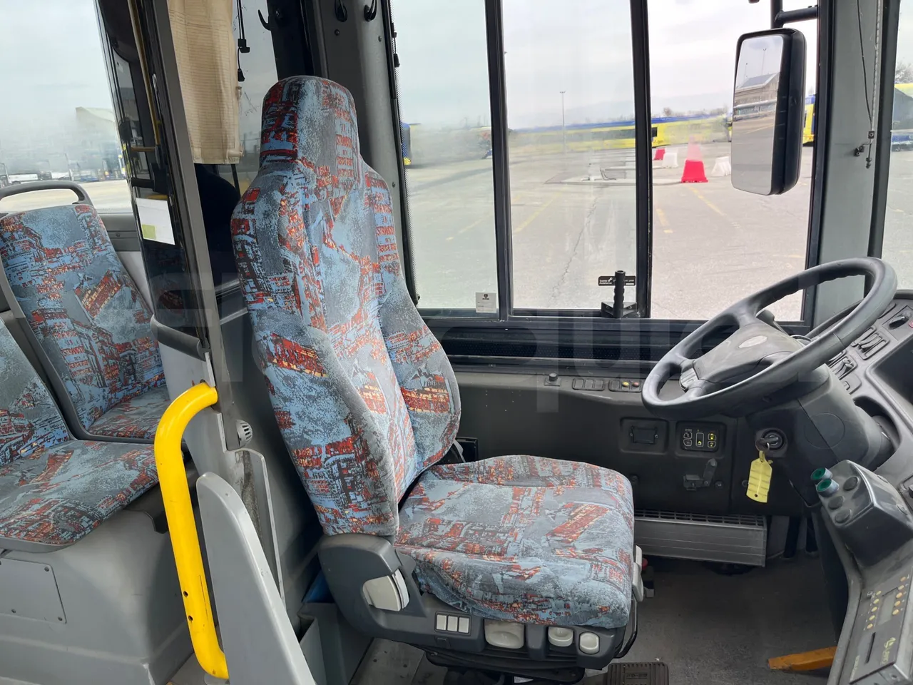 Scania Omnilink 12.00 -EUR5-206kW -12.000m - driver's seat photo