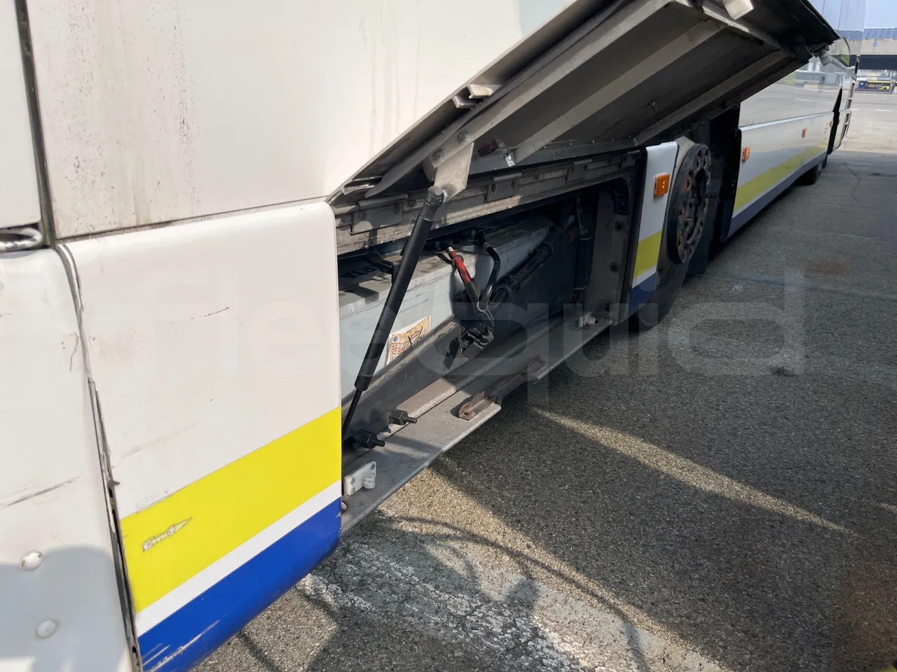 Scania Omnilink 12.00 -EUR5-206kW -12.000m - external compartments photo