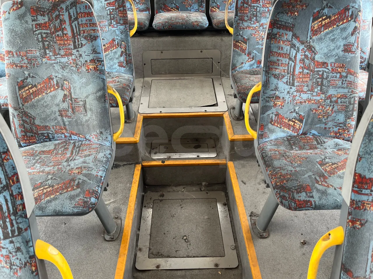 Scania Omnilink 12.00 -EUR5-206kW -12.000m - floor hatches photo